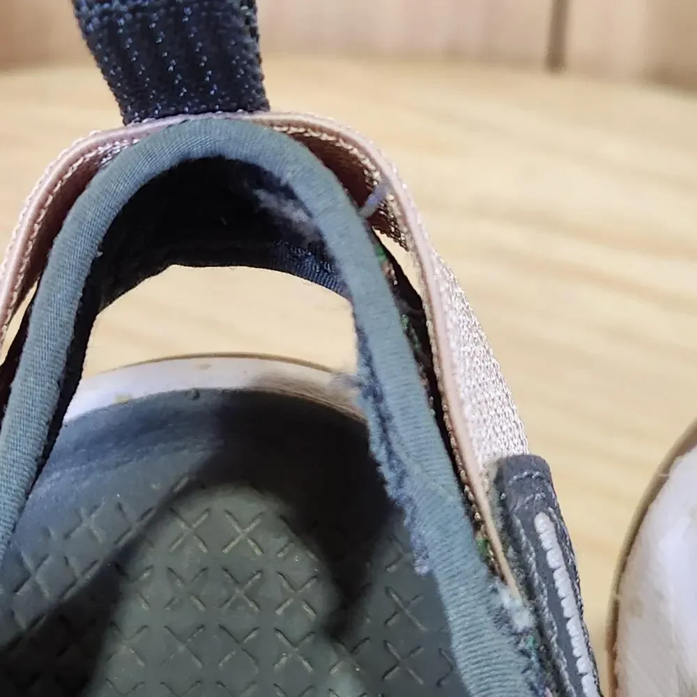 Chaco Odyssey Sandals Shoes Womens 8 39 EU Gray Fisherman Closed Toe Hiking